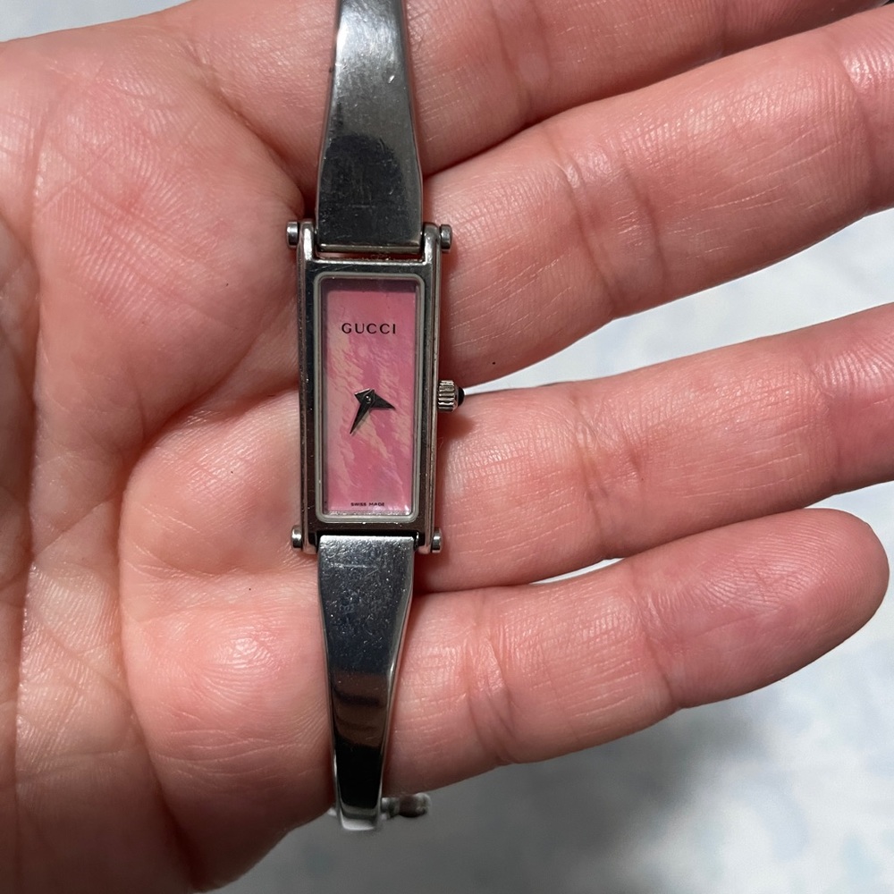 gucci watch